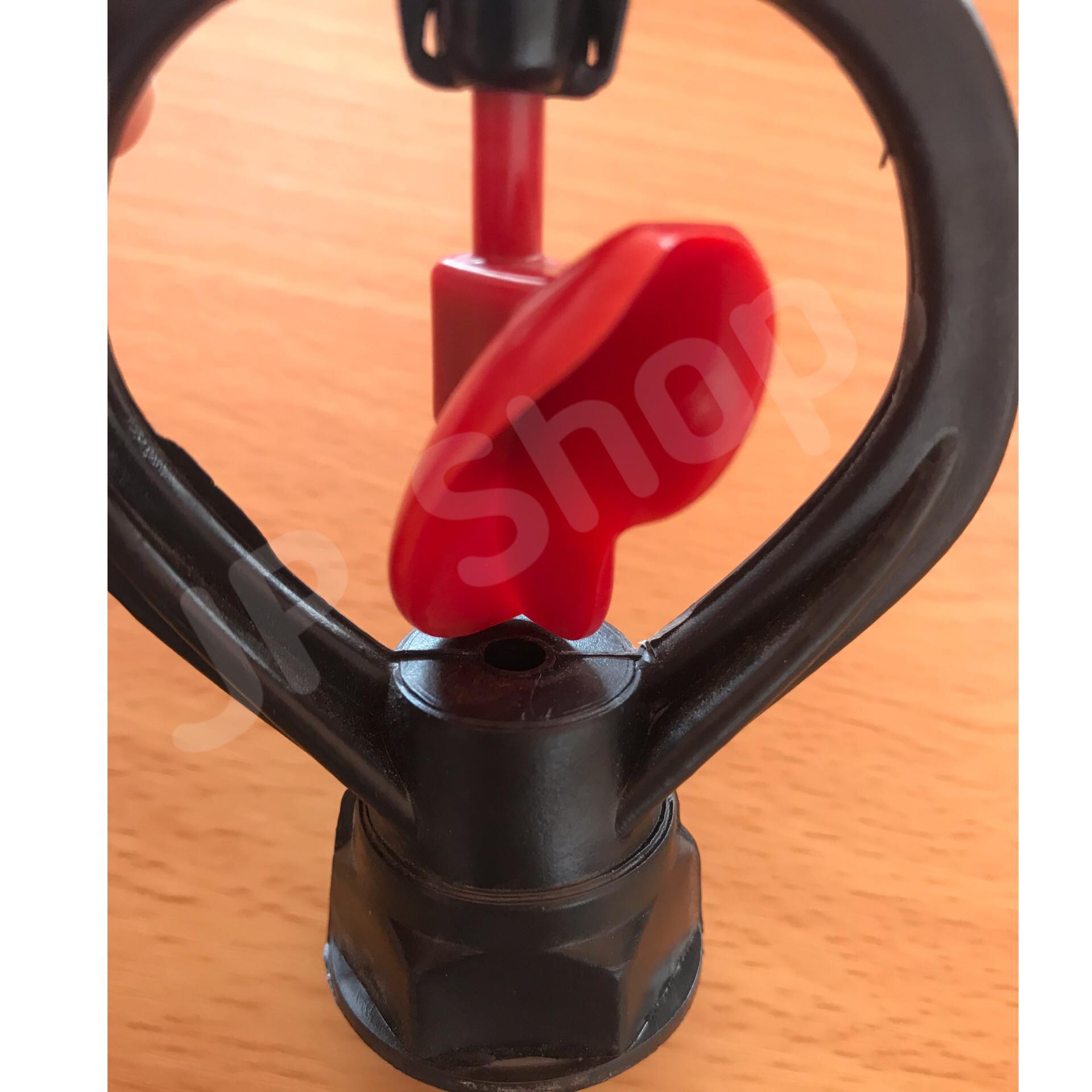 สปริงเกอร์ใบพัด พลาสติก PVC แดงเกลียวใน 1/2''-3/4'' (แพ็ค 10) แชมปื หูช้าง น้ำมาก คุณภาพดี ราคาถูก ตกตัวละ 10 บาท