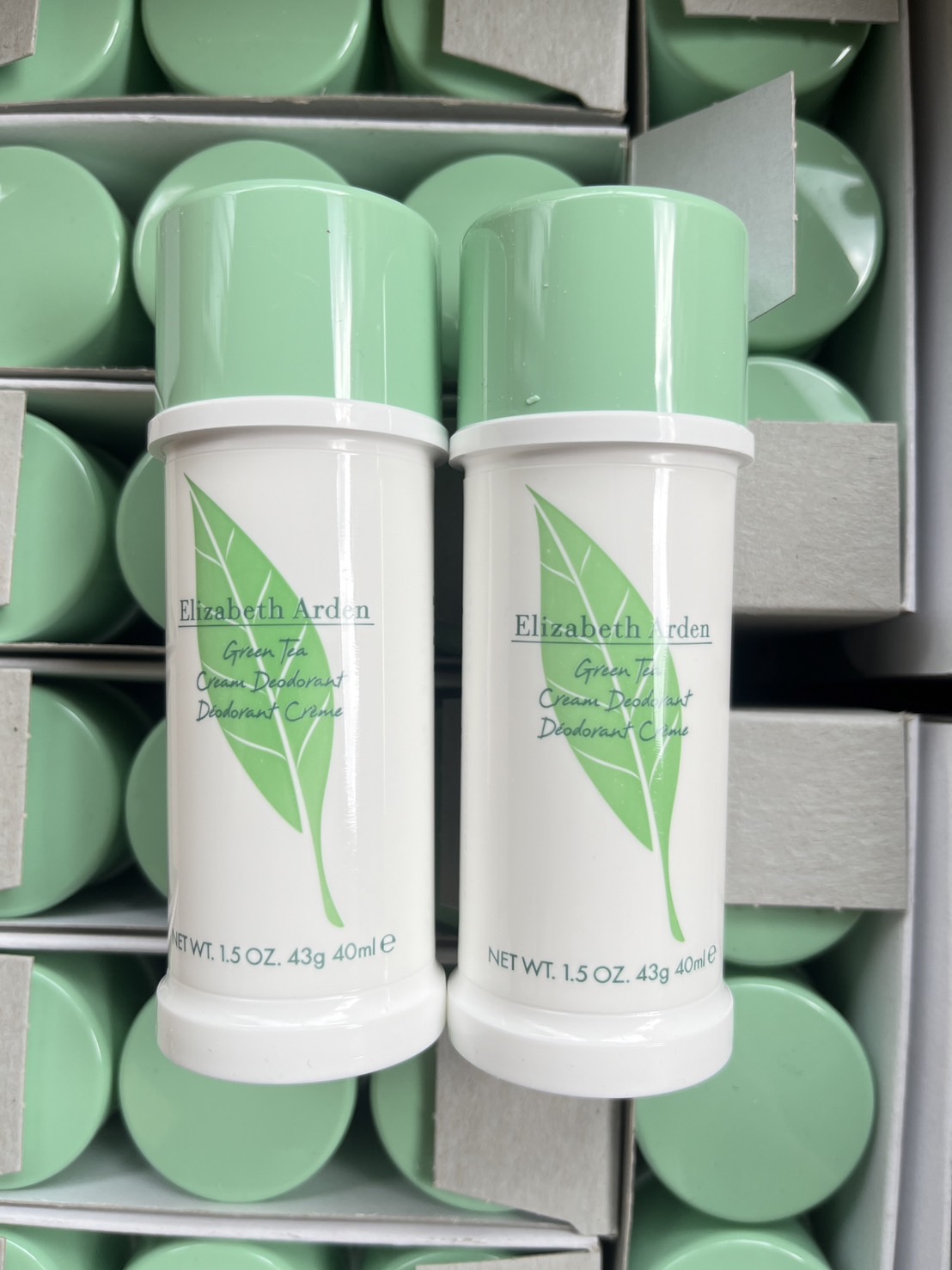 โรลออน แบบครีม Elizabeth Arden Green Tea Cream Deodorant 43g.