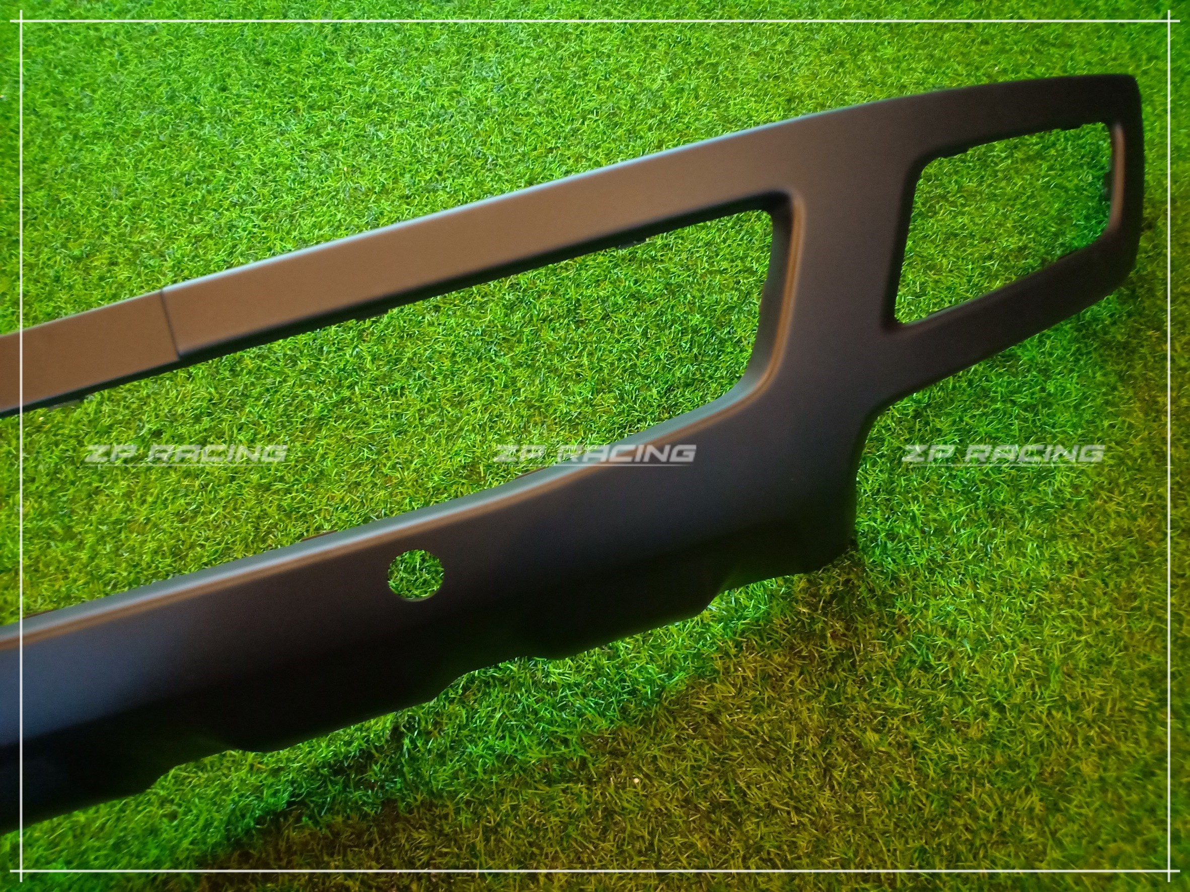 กันชน Ford Everest ฟอร์ดเอเวเรสต์ ของแท้ สีดำด้าน [แบบเปลี่ยน]