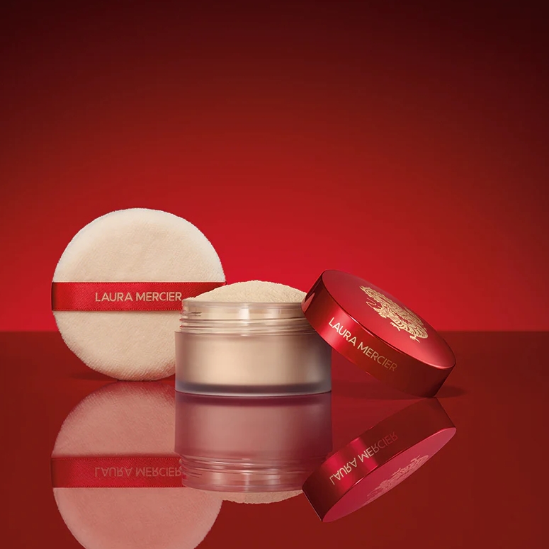 กล่องแดง Laura Mercier Translucent Loose Setting Powder & Velour Puff - Translucent