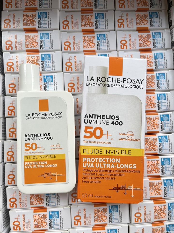 สูตรมีกลิ่นหอม La Roche Posay Anthelios Uvmune 400 Invisible Fluid With Perfume SPF50+ 50ml.