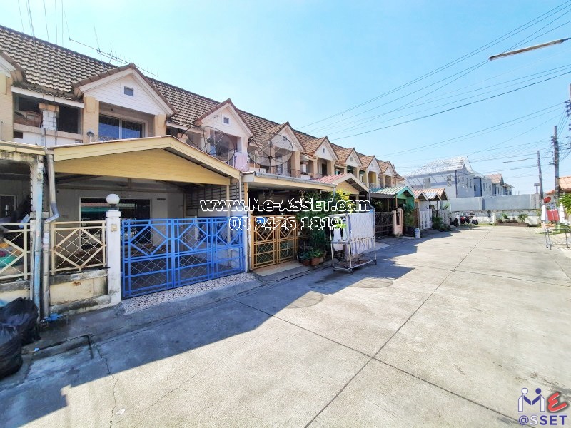 ขายทาวน์เฮ้าส์ ย่าน เคหะร่มเกล้า ราษฎร์พัฒนา น้อมเกล้า : พูนสินธานี 3 / 2 ชั้น 17 ตารางวา