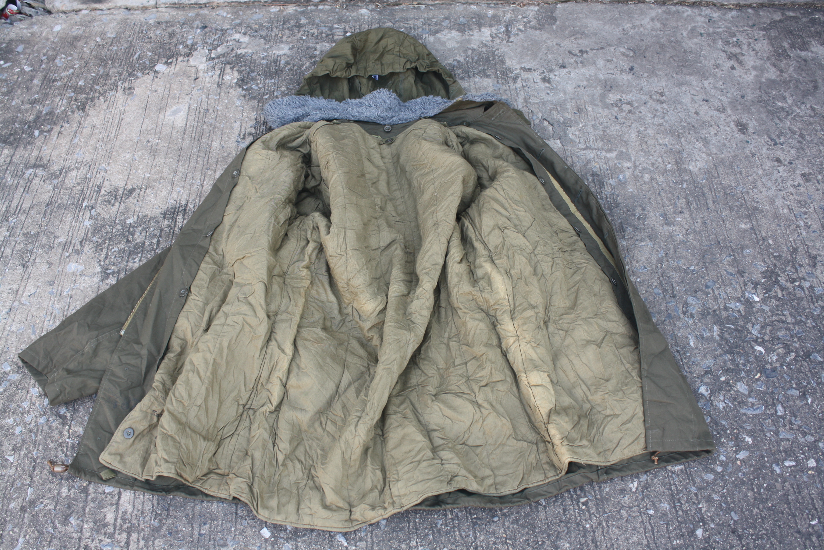 the Czechoslovakian Army M85