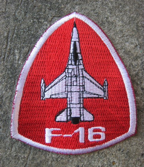 ขายแล้ว อาร์ม F16 พื้นแดง