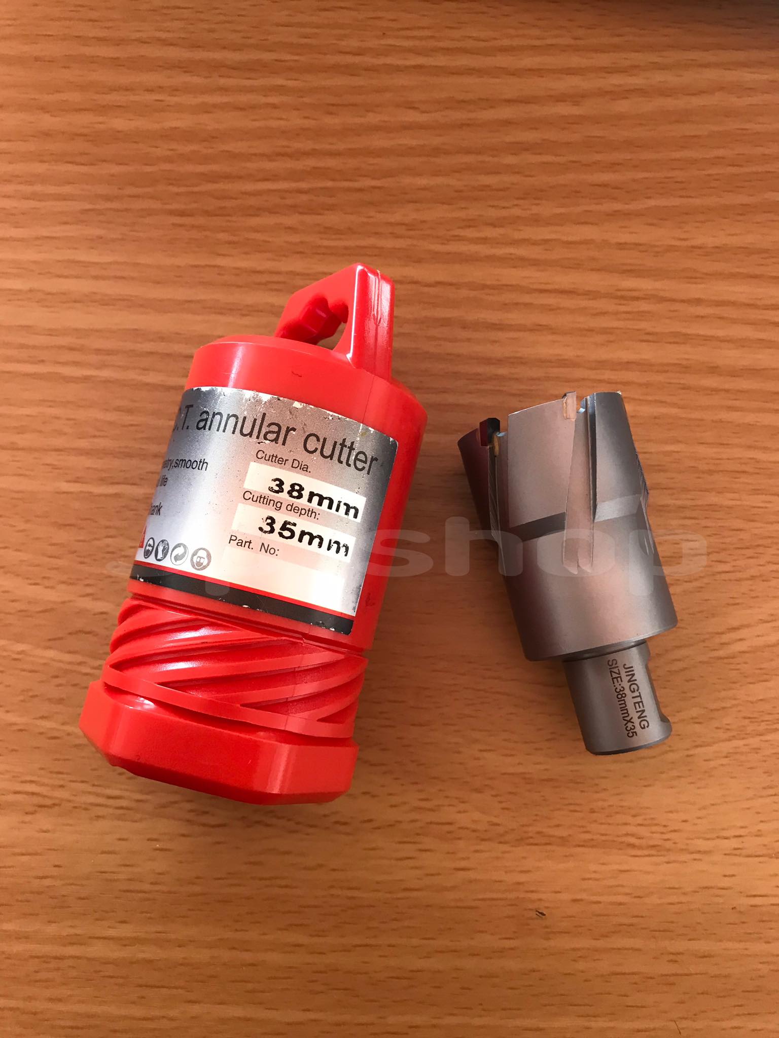 ดอกสว่านเจ็ทบอส แบบโฮลซอว์คาร์ไบสำหรับเจาะเหล็กหนา ด้วยสว่านแม่เหล็กไฟฟ้า ขนาด38*35 มม. #3835