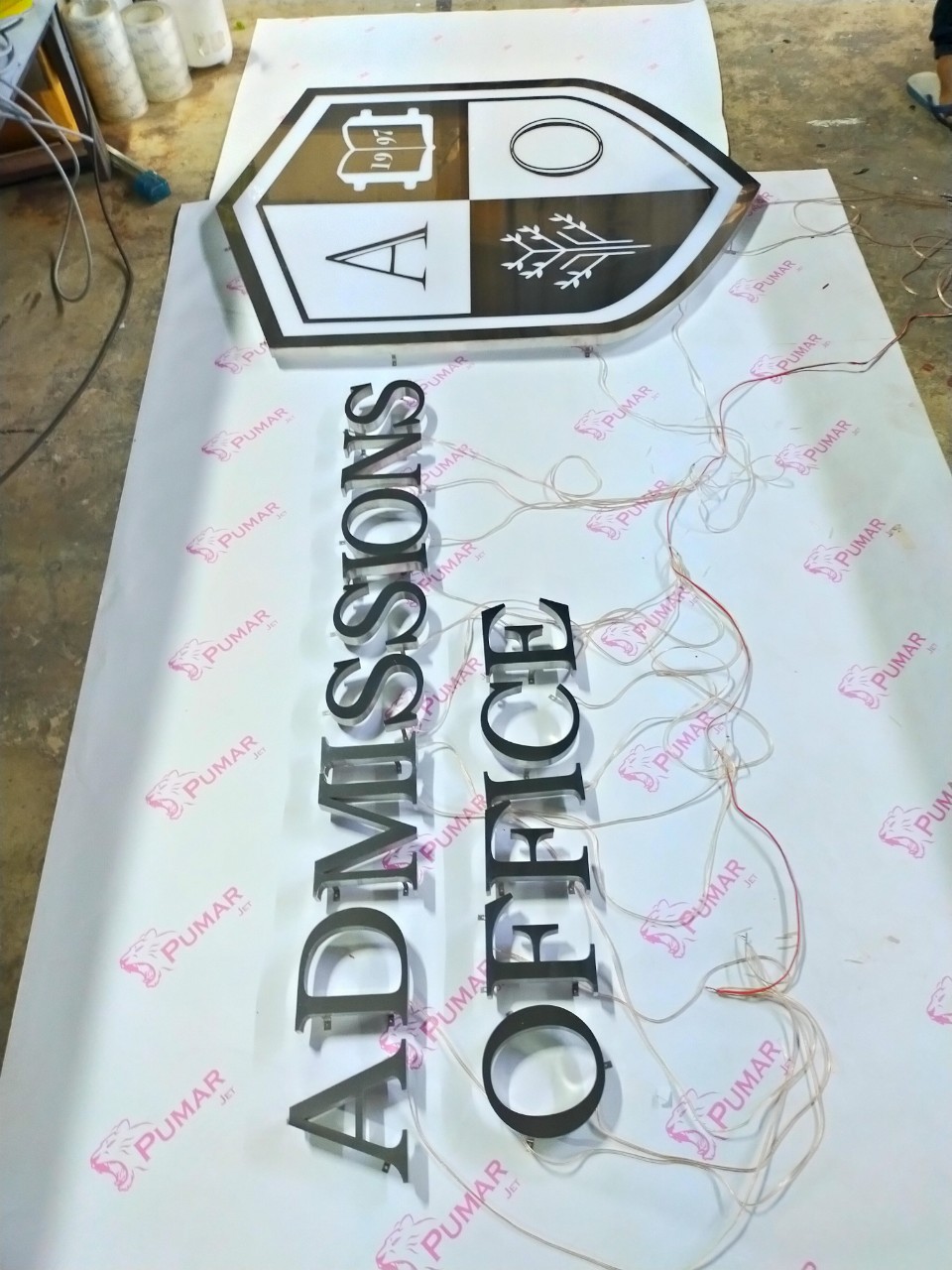 ป้ายไฟออกหลัง