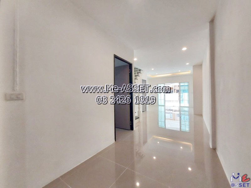 ขายทาวน์เฮ้าส์รีโนเวทใหม่ ย่าน อ้อมน้อย กระทุ่มแบน พุทธสาคร เศรษฐกิจ1 เพชรเกษม118 : ม.บ้านพงษ์ศิริชัย 1 : 3 ชั้น 17 ตร.วา