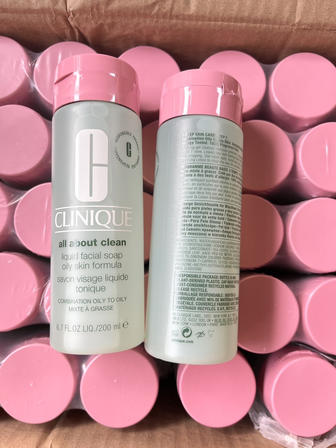 Clinique All About Clean Liquid Facial Soap 200ml. เจลล้างหน้าสูตรอ่อนโยน (1ขวด)
