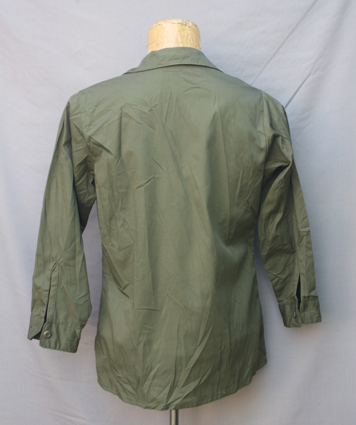 ขายแล้ว เสื้อทหาร สหรัฐ US.ARMY utility uniform "Type III"