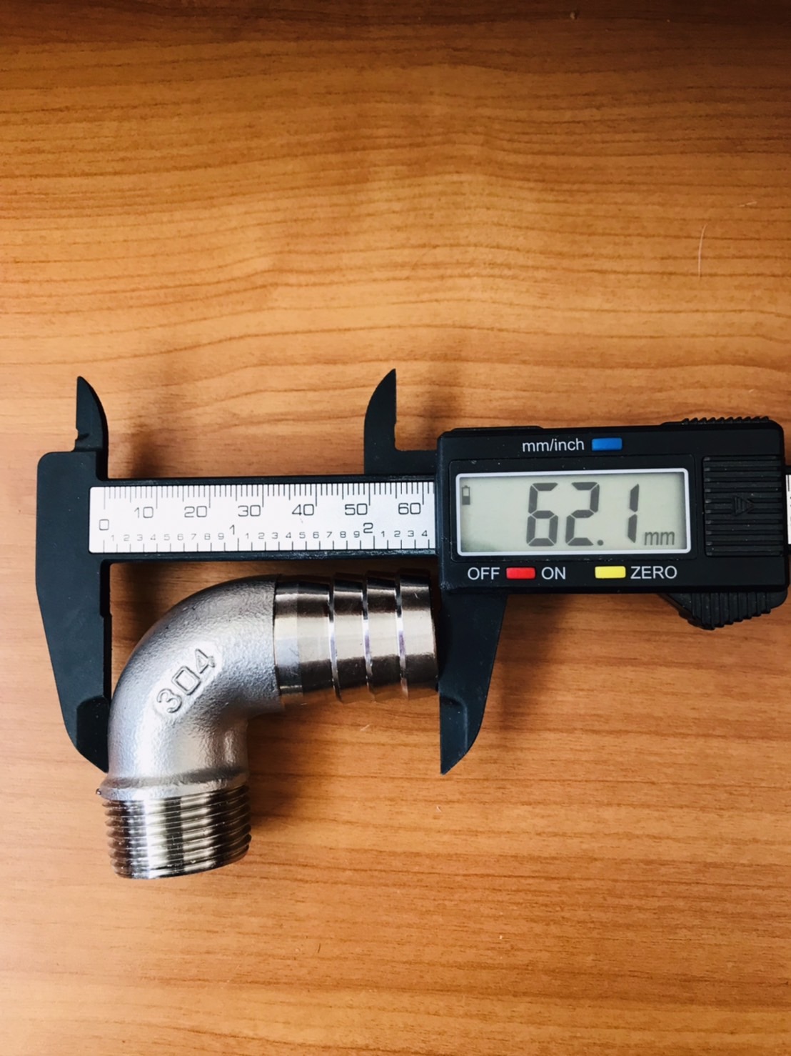 ข้องอ 3/4 นิ้ว สแตนเลสเกลียวนอก หางไหล 25 มม.(Elbow 3/4 inch Stainless Steel External Thread Tail 25 mm) #67516