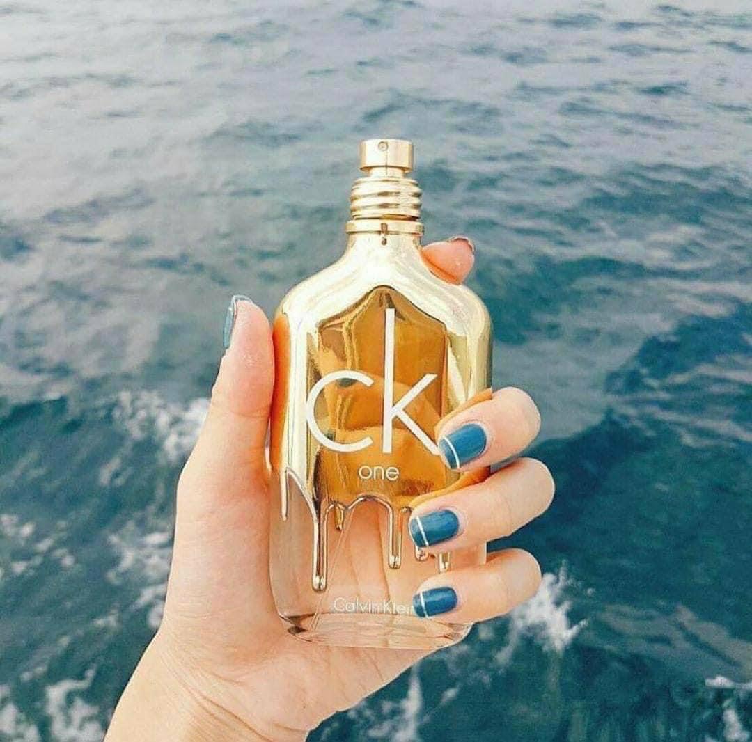 Calvin Klein CK One Gold Eau De Toilette 100ml. น้ำหอมของแท้ (1กล่อง)