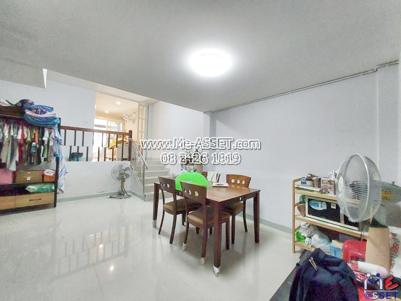 ขายทาวน์โฮม ถนนเมน ต้นโครงการ ย่าน วัดเพลินเพชร ไร่ขิง กระทุ่มล้ม เพชรเกษม พุทธมณฑลสาย 5 : ม.แกรนด์วิลเลจ 2 : 2 ชั้น 27.6 ตร.วา