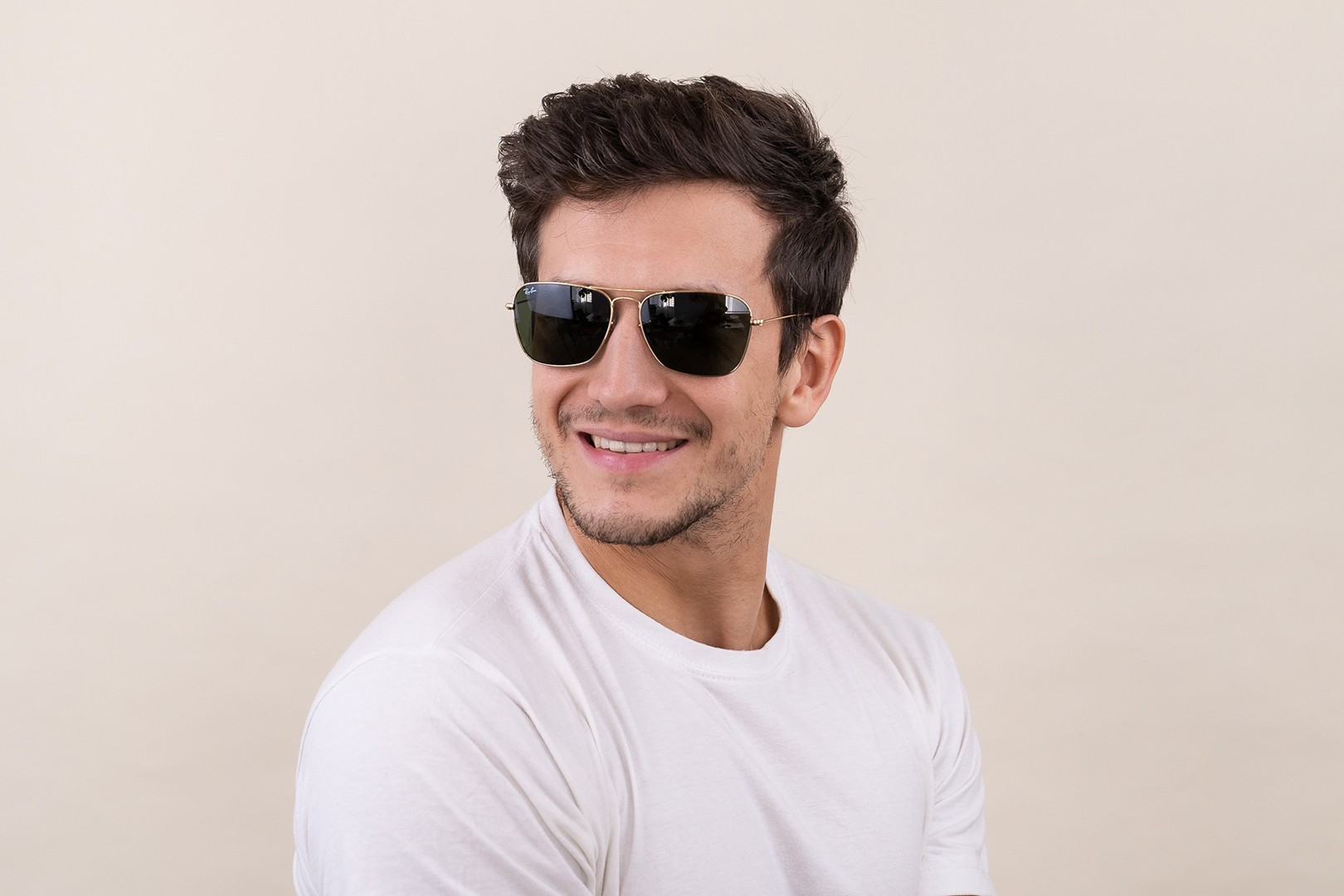 แว่นกันแดด Ray-Ban Caravan Gold G15 RB3136 001 S.58