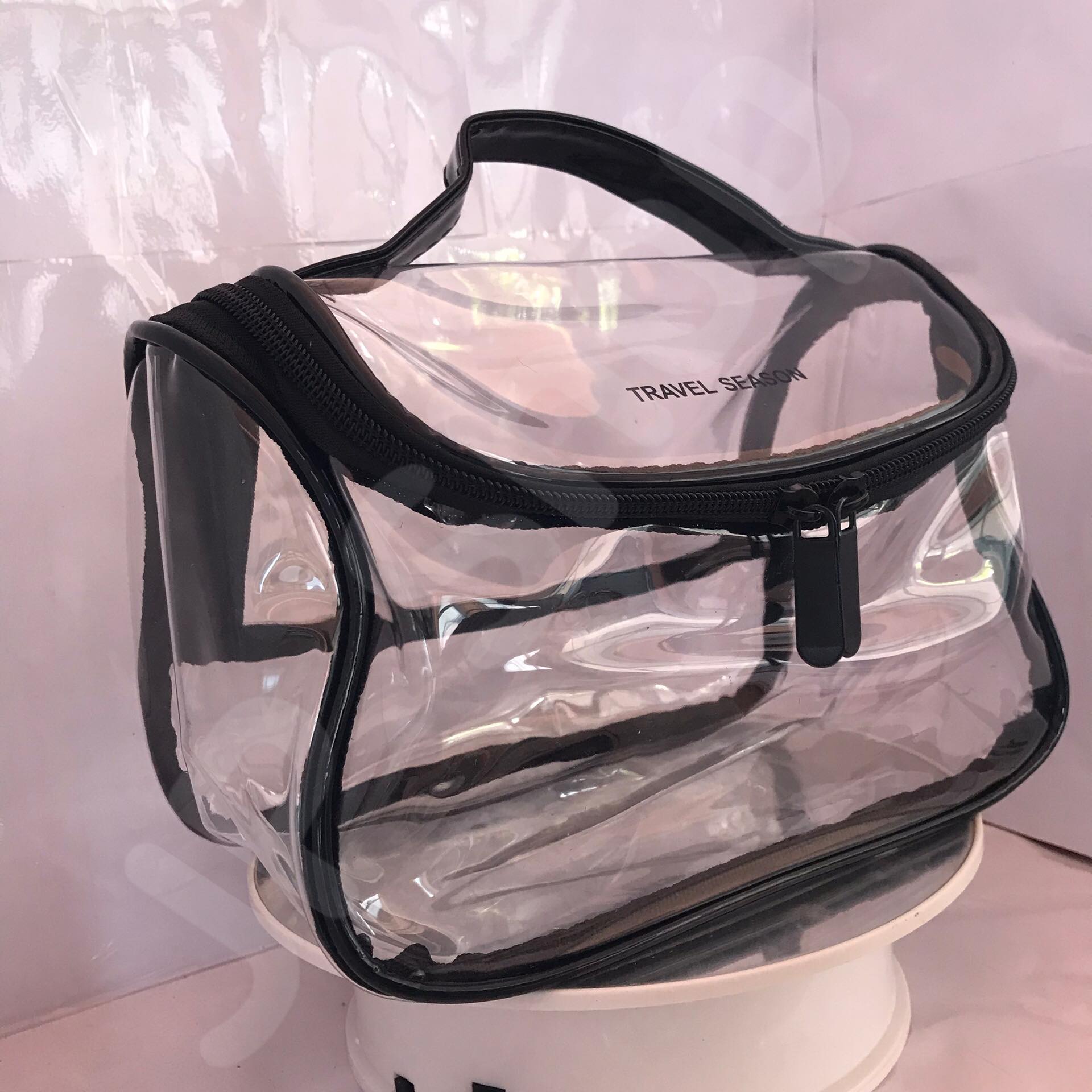 กระเป๋าใส่เครื่องสำอาง รุ่นพกพา สีดำ โปร่งใส ราคา/1 ใบ #00118