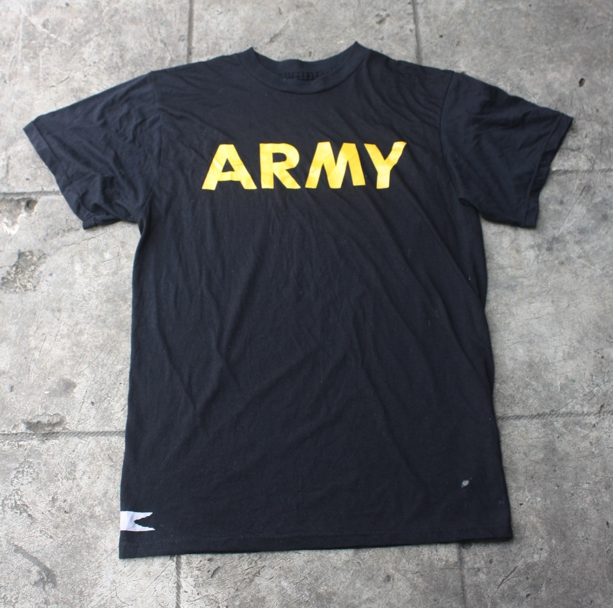 เสื้อยืด ARMY