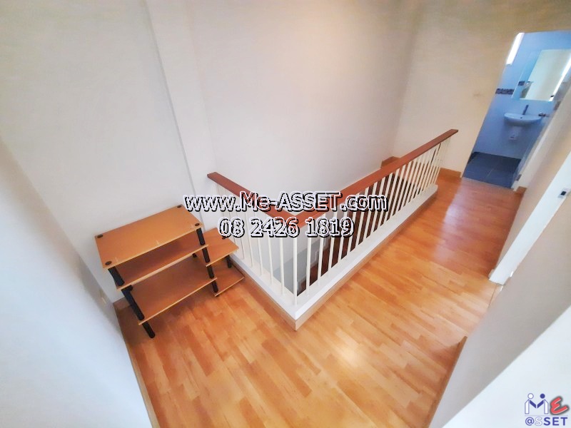 ขายและเช่า ทาวน์โฮมหลังมุม ย่าน เลียบคลองพระอุดม ซอยวัดท่าเกวียน คลองบางไผ่ วัดทองสะอาด ลาดหลุมแก้ว : ม.บ้านสวนธนาการ์เด้น : 2 ชั้น 40.2 ตร.วา