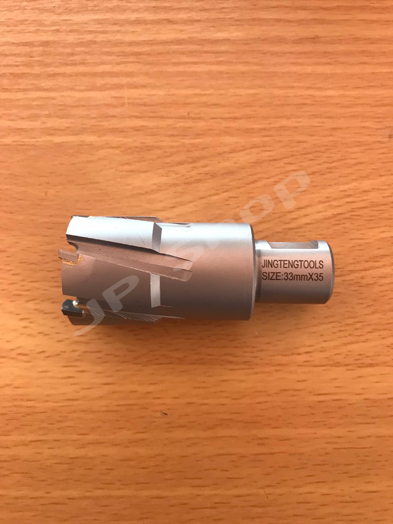 ดอกสว่านเจ็ทบอส แบบโฮลซอว์คาร์ไบสำหรับเจาะเหล็กหนา ด้วยสว่านแม่เหล็กไฟฟ้า ขนาด33*35 มม. #3335