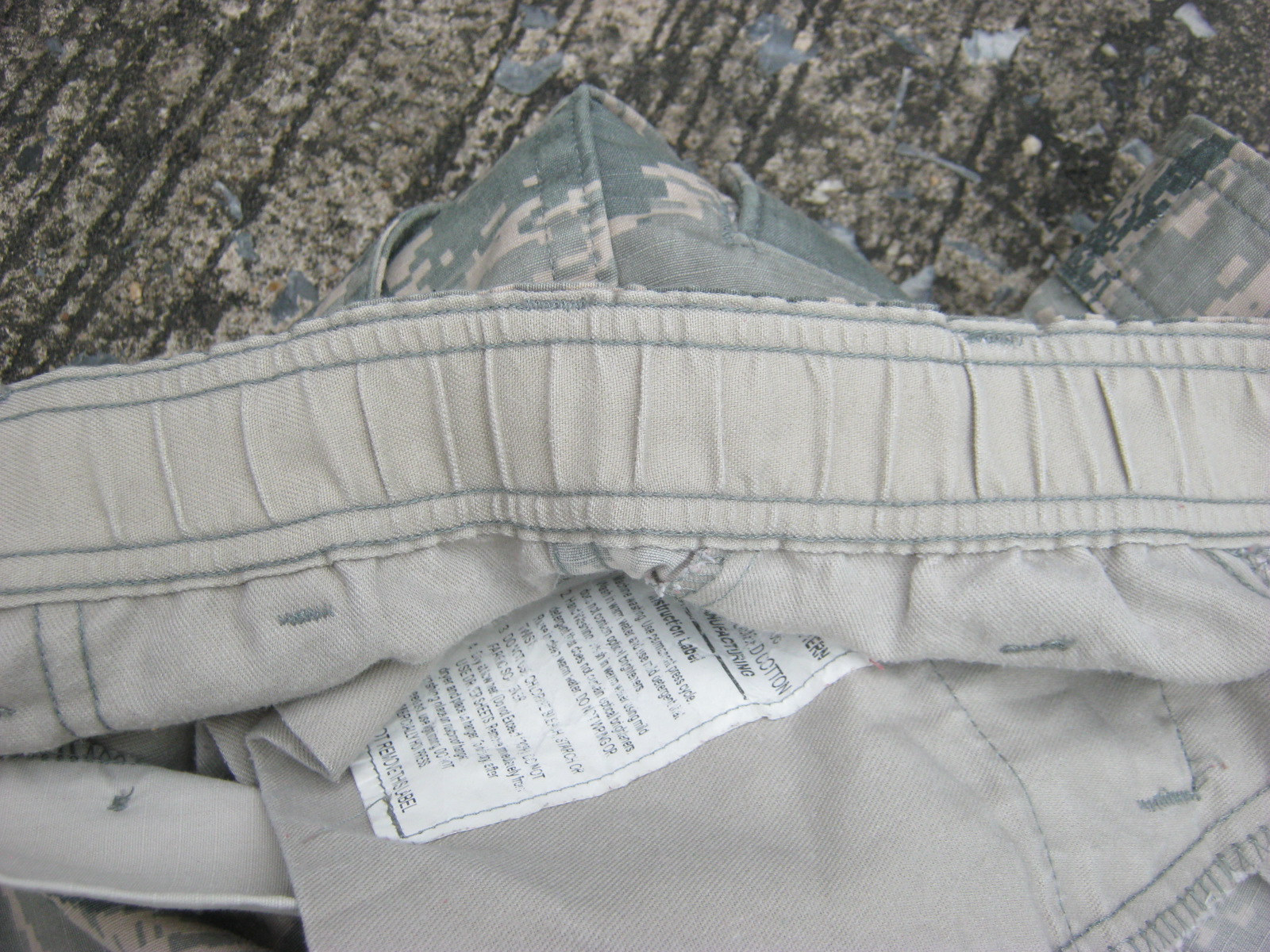 กางเกงทหารอากาศสหรัฐ ลายเสืออากาศ