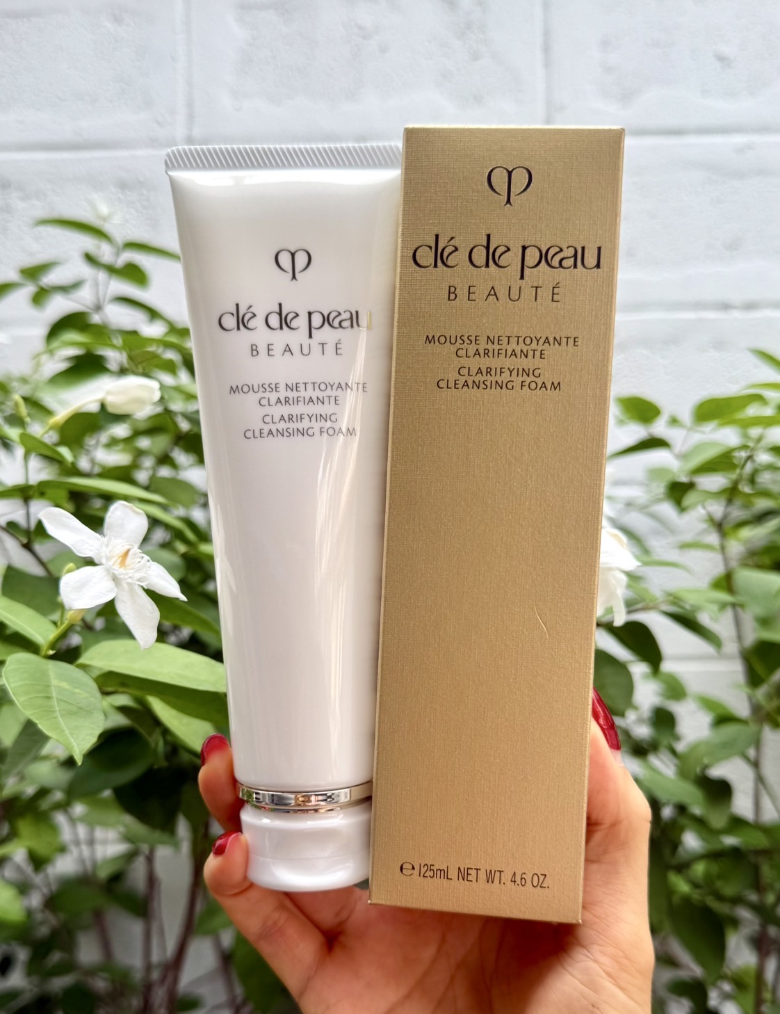 โฟม Cle De Peau Beaute Clarifying Cleansing Foam 125ml. ของแท้ (1กล่อง)