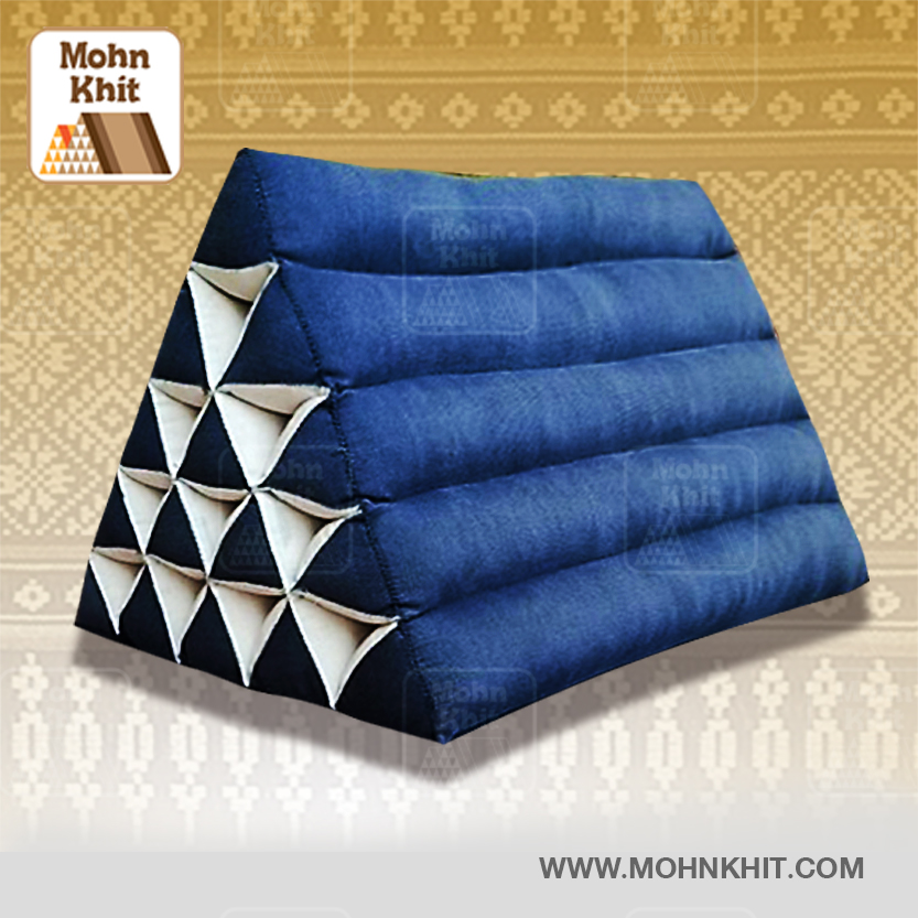 หมอนสามเหลี่ยม15ช่องสีน้ำเงิน ขนาด55cmx35cmx40cm// Thai Tri-angle grey Traditional Floor Cushions kapok .