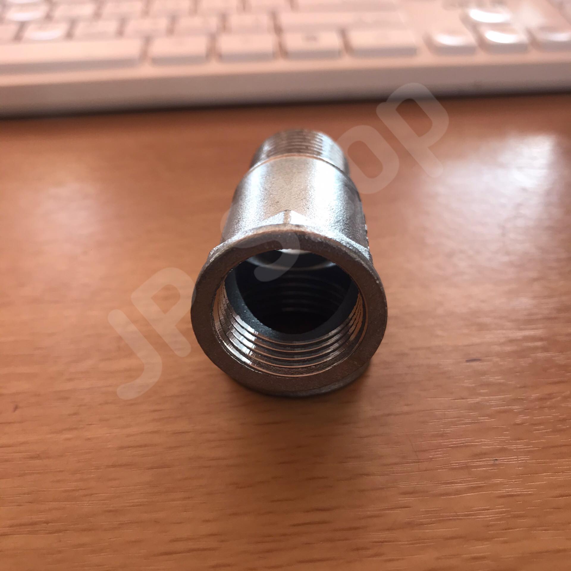 ข้อต่อสามทางสแตนเลส304 เกลียวนอก1 เกลียวใน02 ขนาด 4 หุน #3954