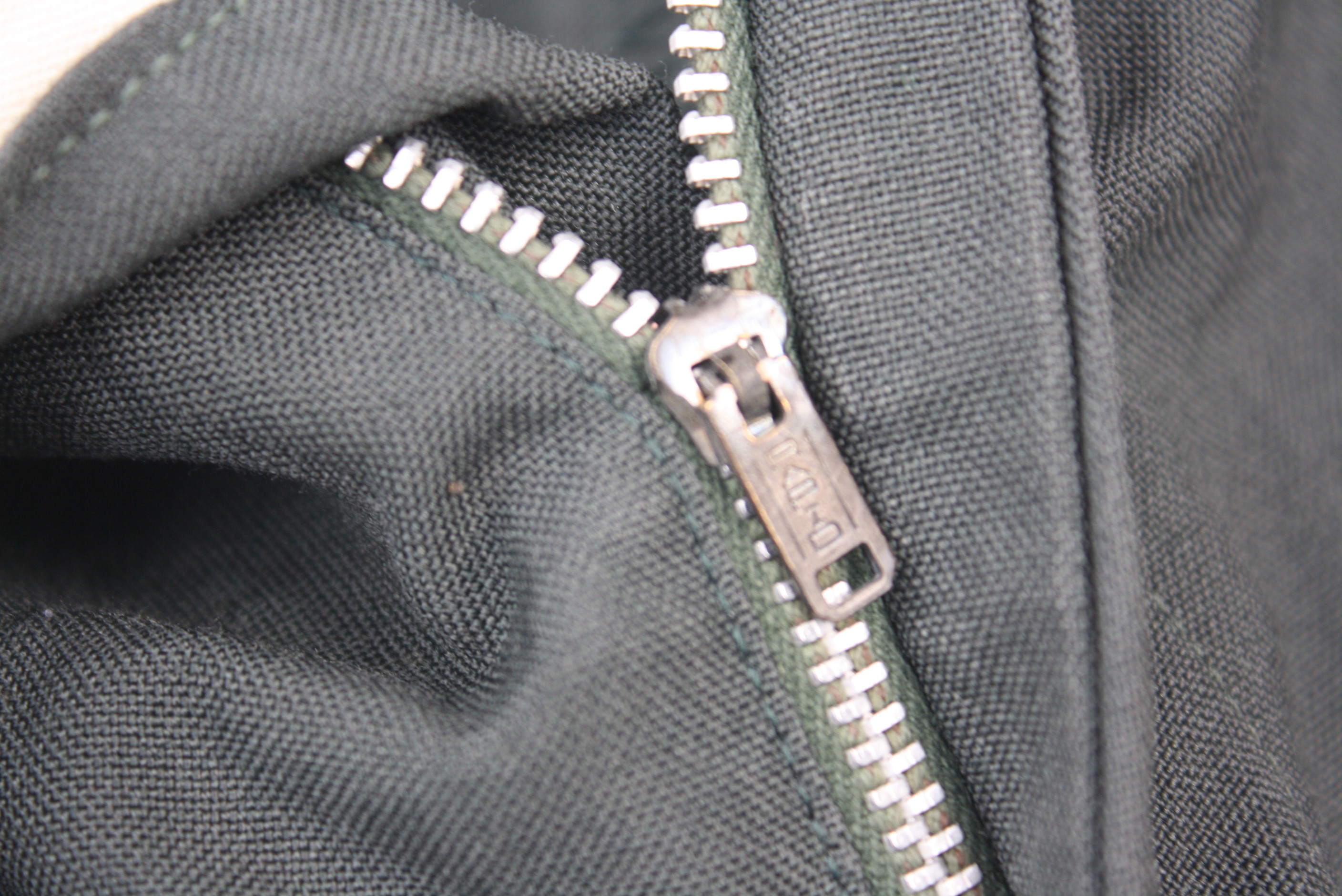 ขายแล้ว กางเกงทหารสหรัฐ