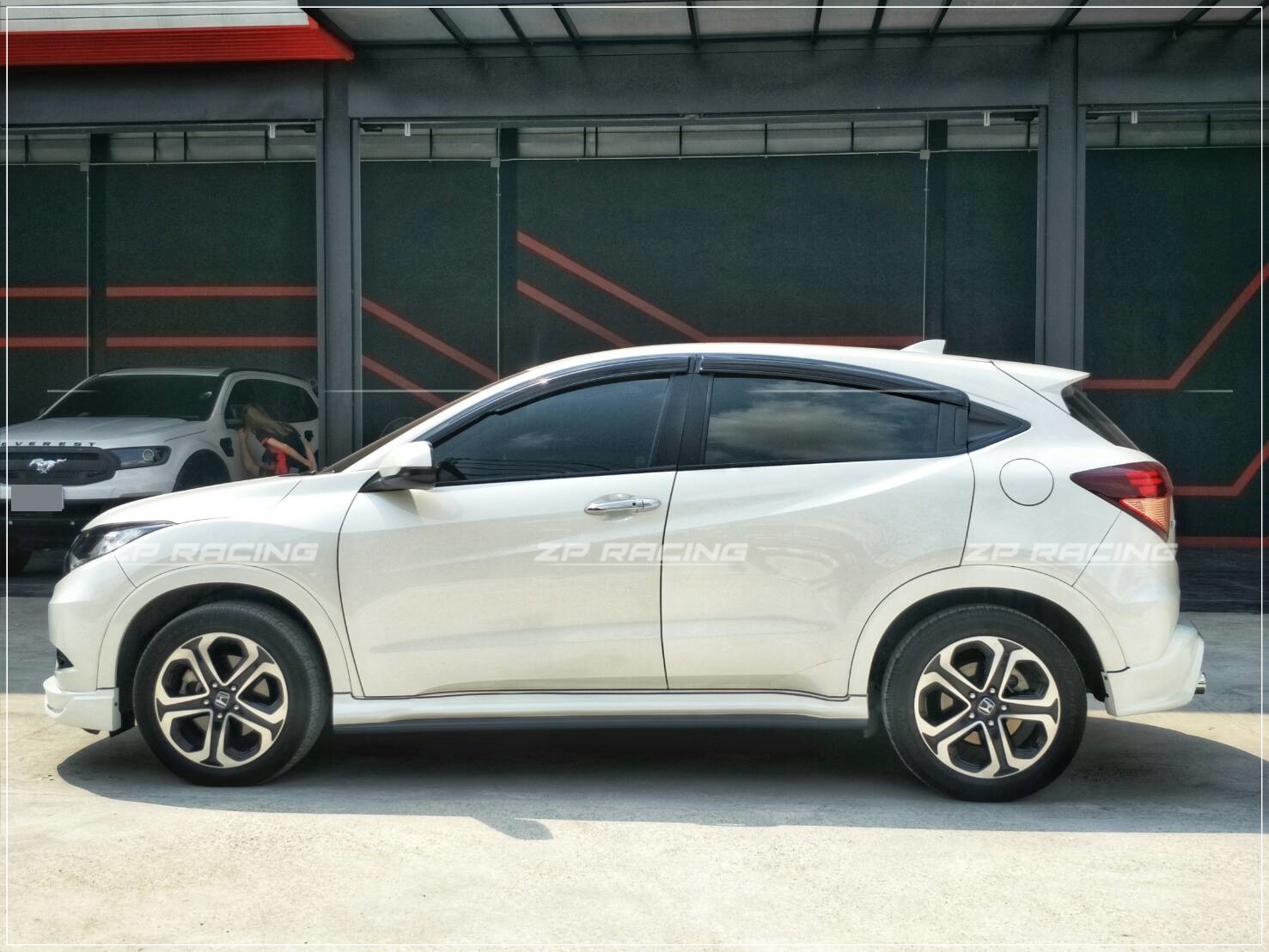 ชุดแต่ง HRV Red Line HR-V 2014-2017