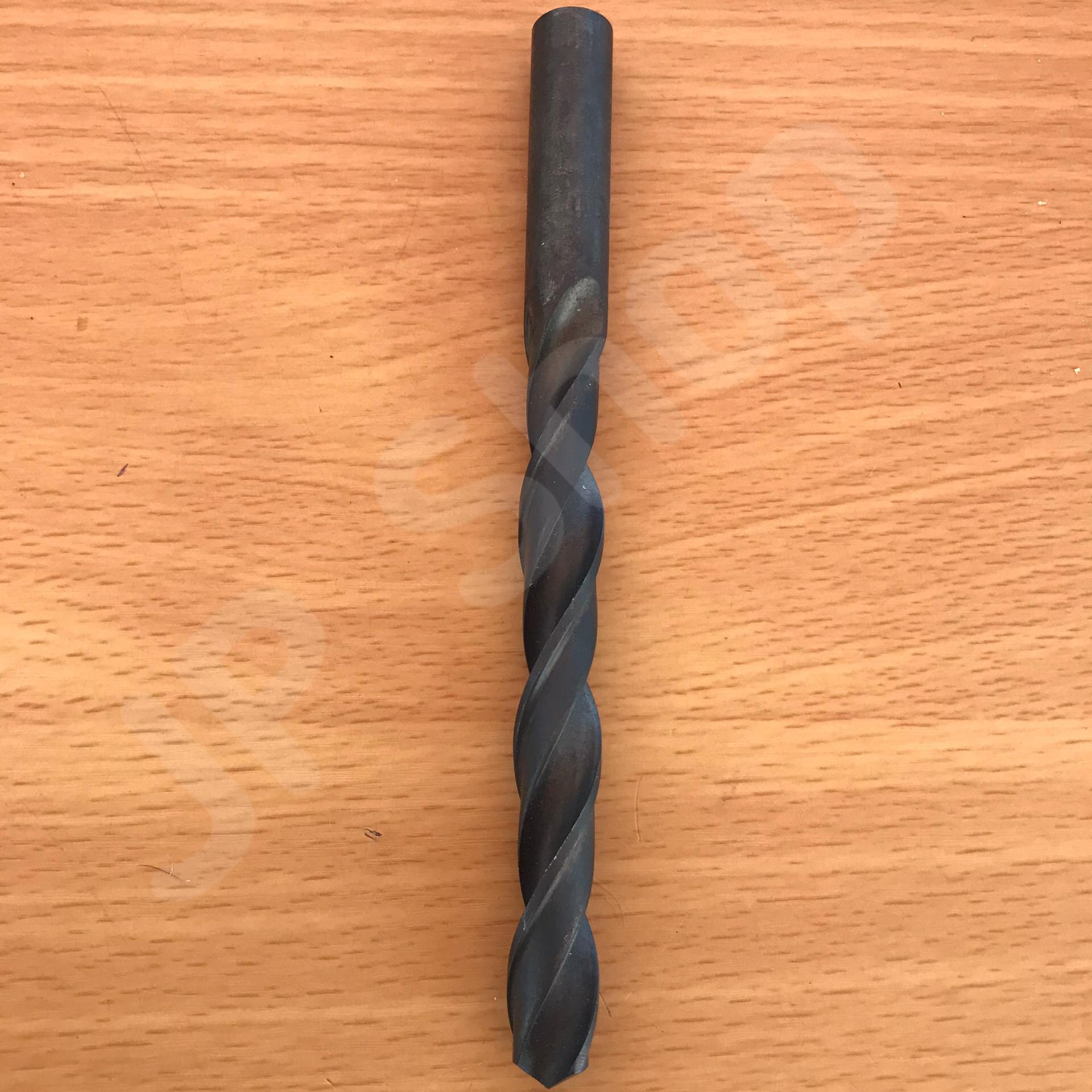 ดอกสว่านเจาะเหล็ก ขนาด 12 มม สนใจสั่งได้นะคะ. #0240