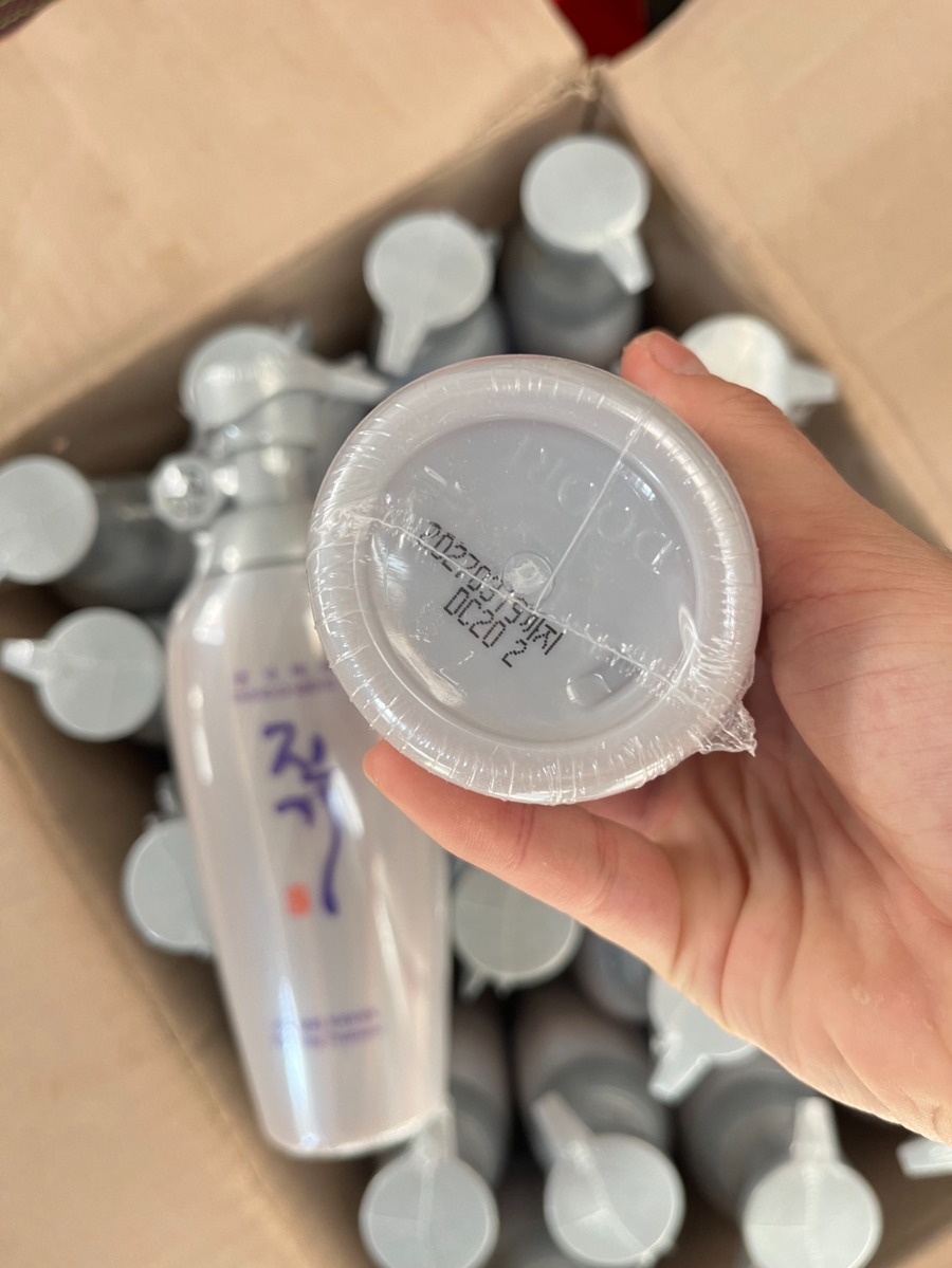 แพ็คคู่ แชมพู+ครีมนวด Daeng Gi Meo Ri Vitalizing Shampoo/Treatment 500ml. ของแท้