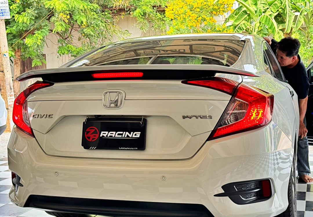 สปอยเลอร์ RS สำหรับ CIVIC FC พร้อมไฟเบรก LED รับประกันงานติดตั้ง 5 ปี