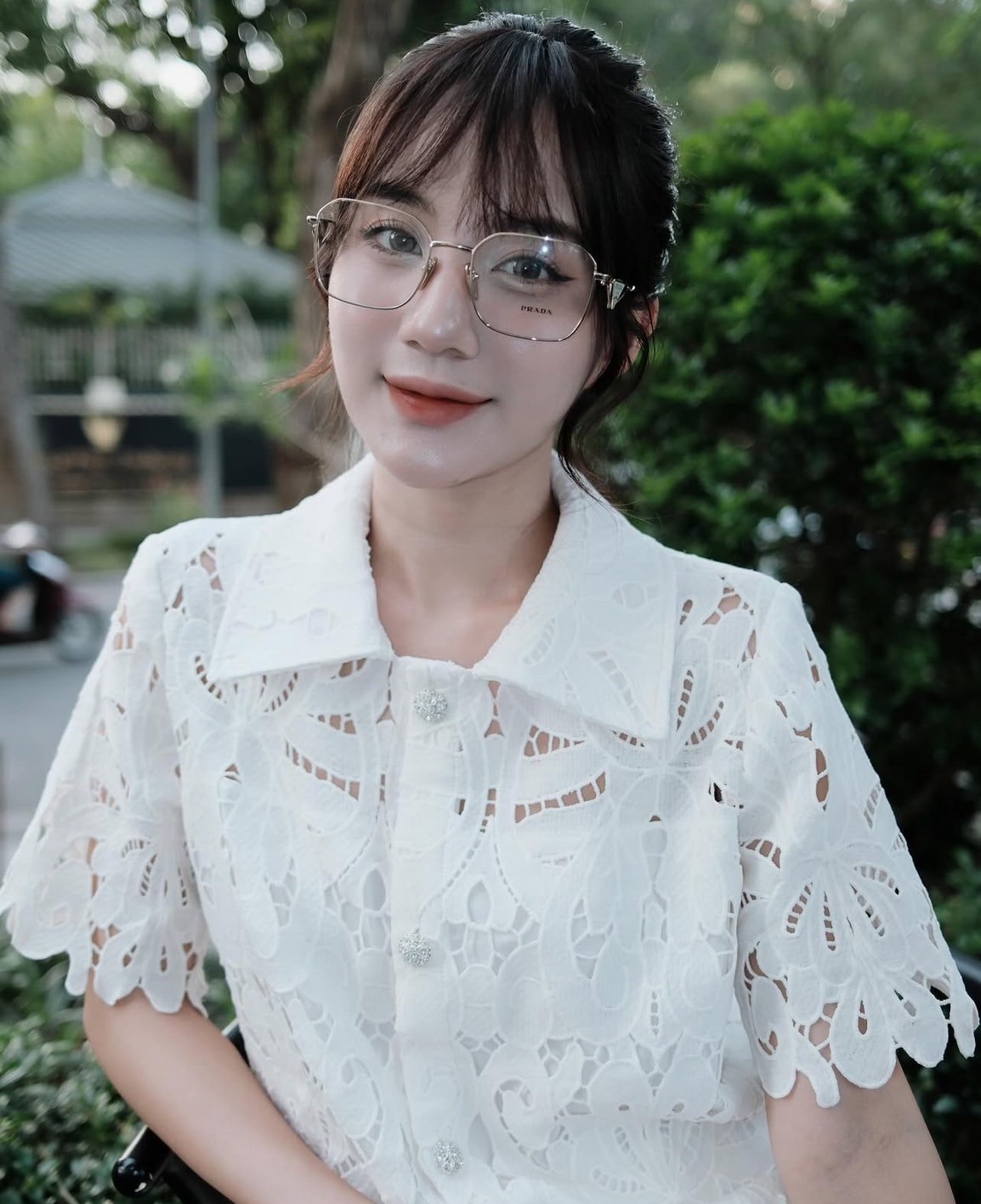 กรอบแว่นสายตา PRADA PR A51V ZVN1O1 - Pale gold