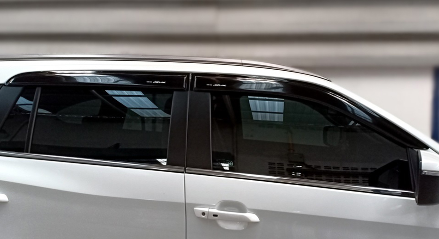 กันสาด Isuzu MU-X 2025