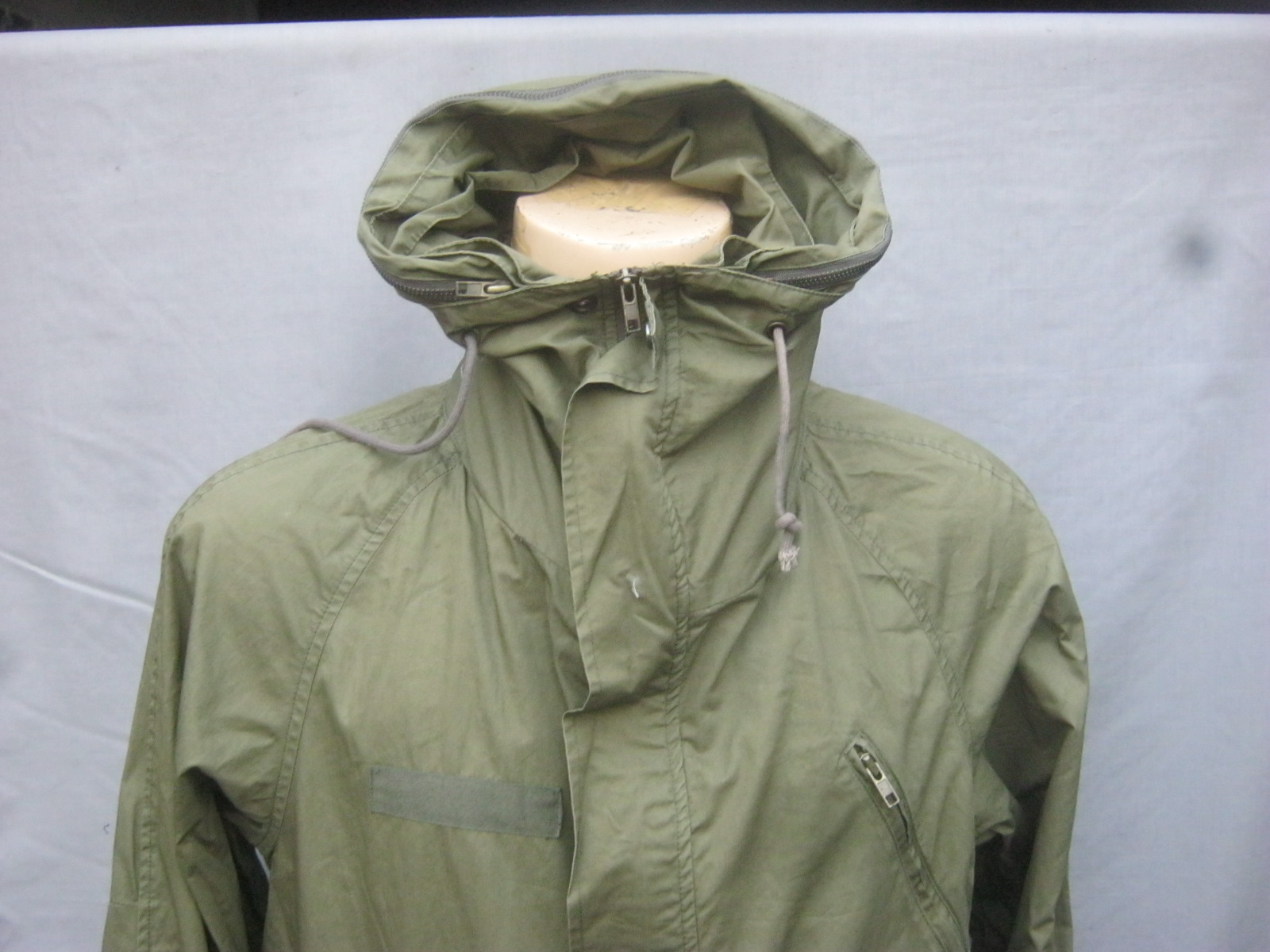 เสื้อแฟชั่นทหาร