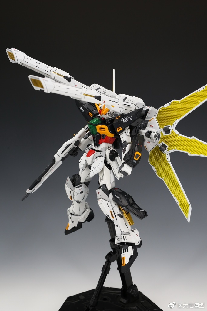 8803 MG 1/100 Gundam Double X [DABAN]