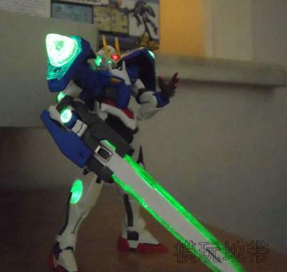 ผงเรืองแสงความสว่างสูง