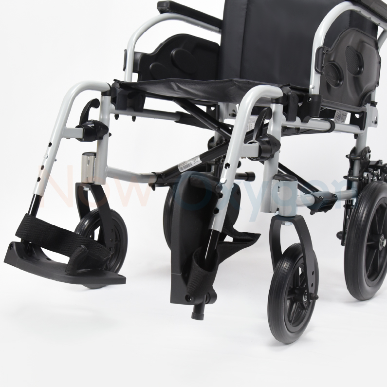 รถเข็นผู้ป่วย Invacare Action 1R เบาะกว้าง รับประกัน 2 ปี