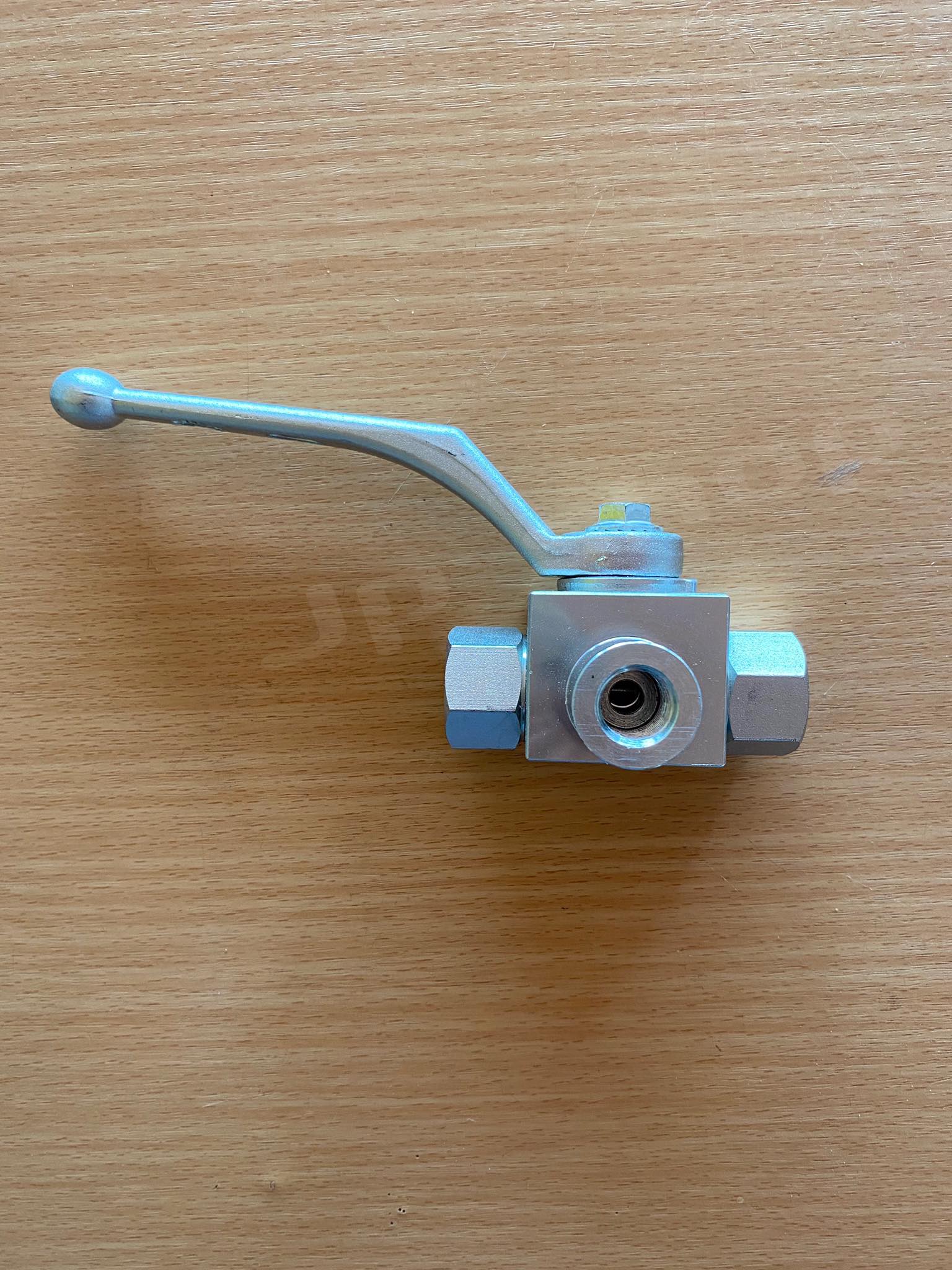 บอลวาล์ว3ทาง บอลวาล์วแรงดันสูงสำหรับไฮดรอลิก ขนาด1/4" (2หุน) #58081