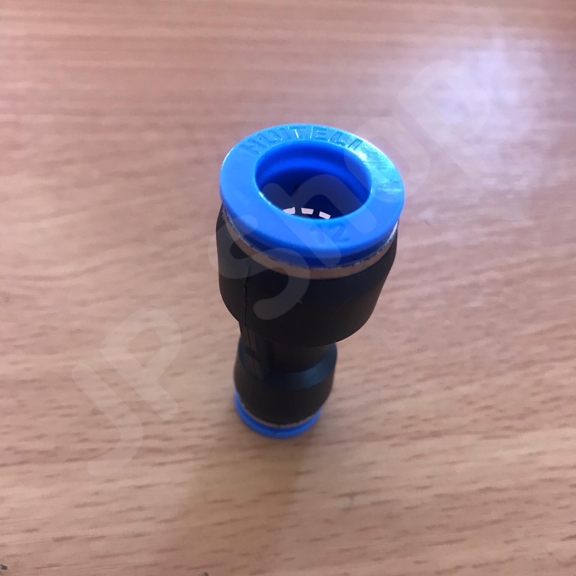 ข้อต่อลม PG 12-8 มม.-ต่อตรง ฟิตติ้งสายลม 12 ลด 8 มม. #12008