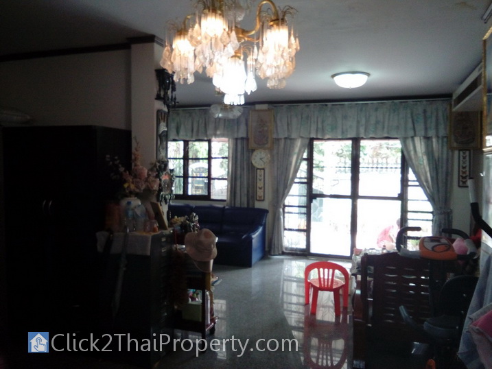 ขายบ้านเดี่ยวสองชั้น ลาดพร้าว- วังหิน 16 (โชคชัย 4 ซอย 27) พร้อมที่ดิน 60 ตร.ว.