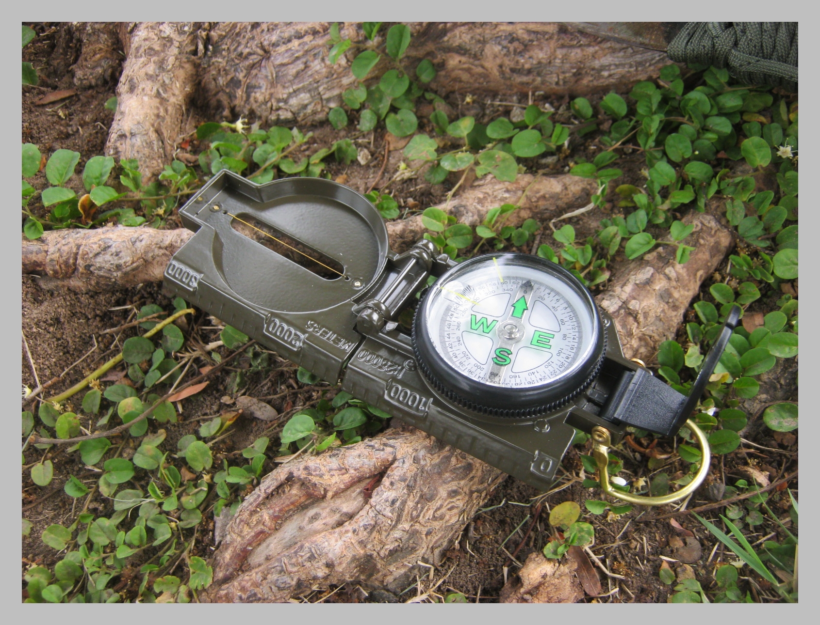 เข็มทิศเดินป่า MT LENSATIC COMPASS สินค้าหมด รอสั่งเพิ่ม