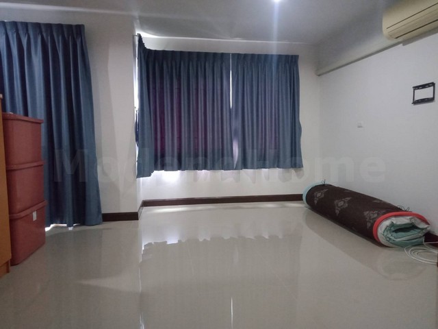 ขายบ้านสวยทาวน์เฮ้าส์ 2 ชั้น เค. ซี. คลัสเตอร์ รามอินทรา7 ซ. ไทยรามัญ สามวาตะวันตก คลองสามวา กรุงเทพมหานคร