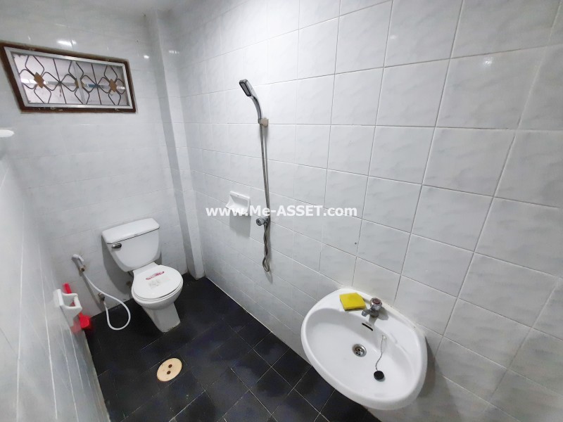 ขายทาวน์โฮม รีโนเวทใหม่ ย่าน เพชรเกษม หนองแขม หลักสอง บางแค พุทธมณฑล : ม.สุชา ถ.เพชรเกษม 112 แขวงหนองค้างพลู เขตหนองแขม กรุงเทพ / 3 ชั้น 22.3 ตารางวา