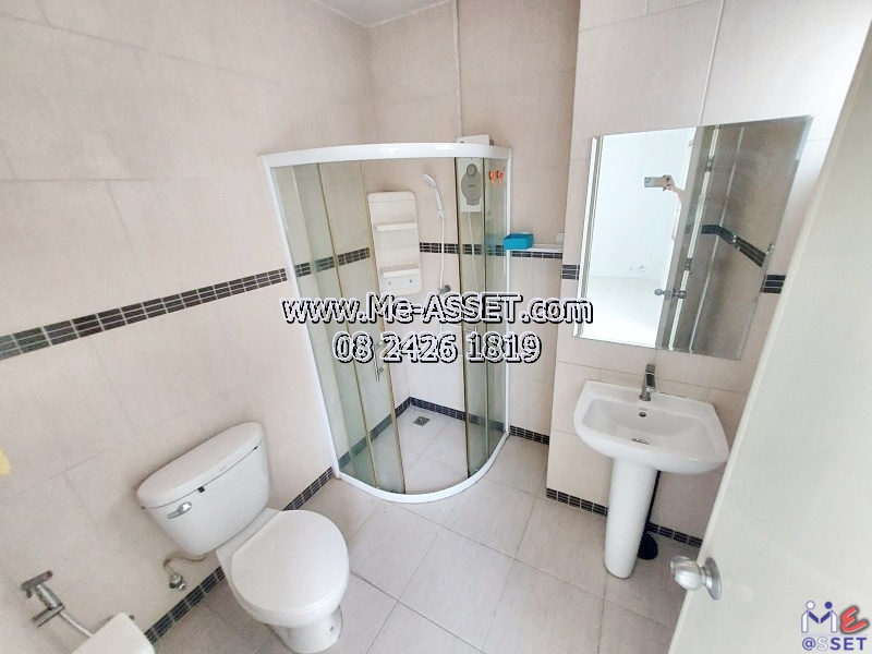 ขายถูกทาวน์โฮม หลังมุมต้นโครงการ ย่าน ซอยวัดท่าเกวียน เลียบคลองพระอุดม คลองบางไผ่ วัดทองสะอาด ลาดหลุมแก้ว : ม.บ้านสวนธนาการ์เด้น : 2 ชั้น 43.4 ตร.วา