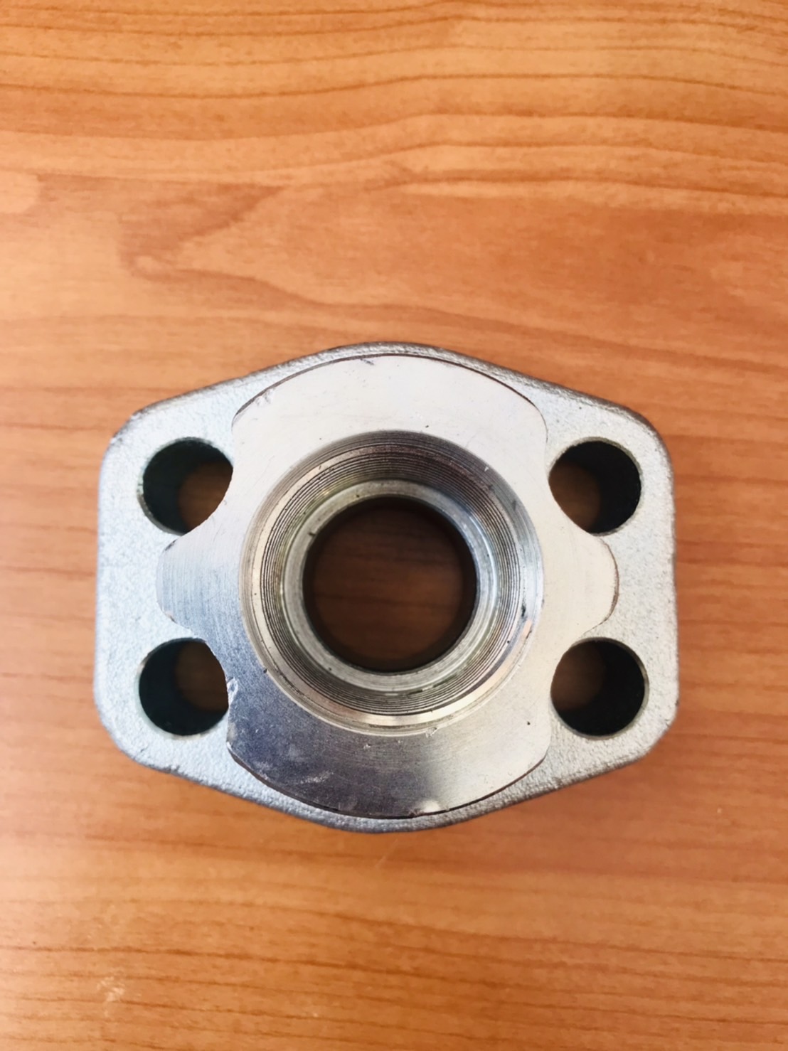 หน้าแปลนปั๊มไฮดรอลิก ขนาด 1 นิ้ว (ไม่รวมน็อต) รุ่นใหญ่ #200170