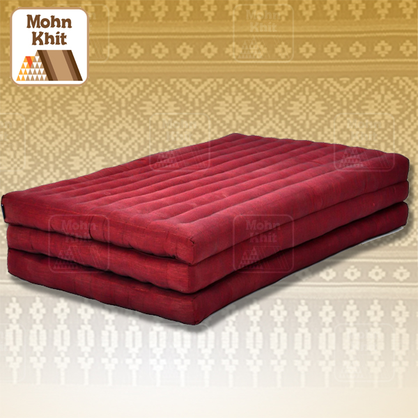 ที่นอนขิด 3 พับสีพื้นแดงเลือดนก ขนาด 110x180x7Cm //Large 3 part mattresses Cotton, kapok