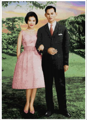 ในหลวงราชินี (สี)