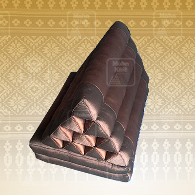 หมอนสามเหลี่ยม"ผ้าไหม"10 ช่องติดเบาะ 2 พับ50x120x30Cm Tri-angle kapok silk 100%Traditional Floor Cushions 10 holes with 2 part of mattress.