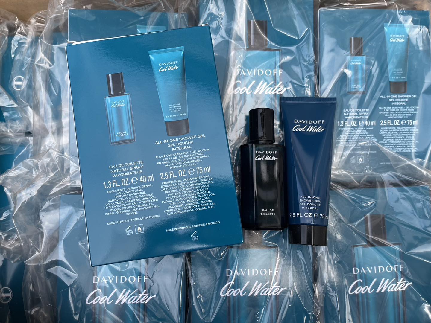 เซต2ชิ้น Davidoff Cool Water Eau de Toilette น้ำหอม 40ml. + เจลอาบน้ำ 75ml. Shower Gel Travel Set