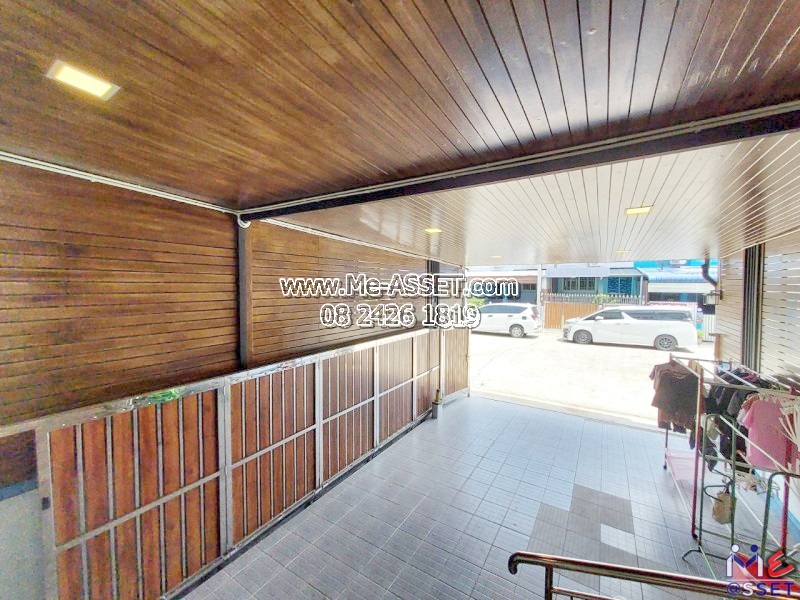 ขายทาวน์โฮม ถนนเมน ต้นโครงการ ย่าน วัดเพลินเพชร ไร่ขิง กระทุ่มล้ม เพชรเกษม พุทธมณฑลสาย 5 : ม.แกรนด์วิลเลจ 2 : 2 ชั้น 27.6 ตร.วา