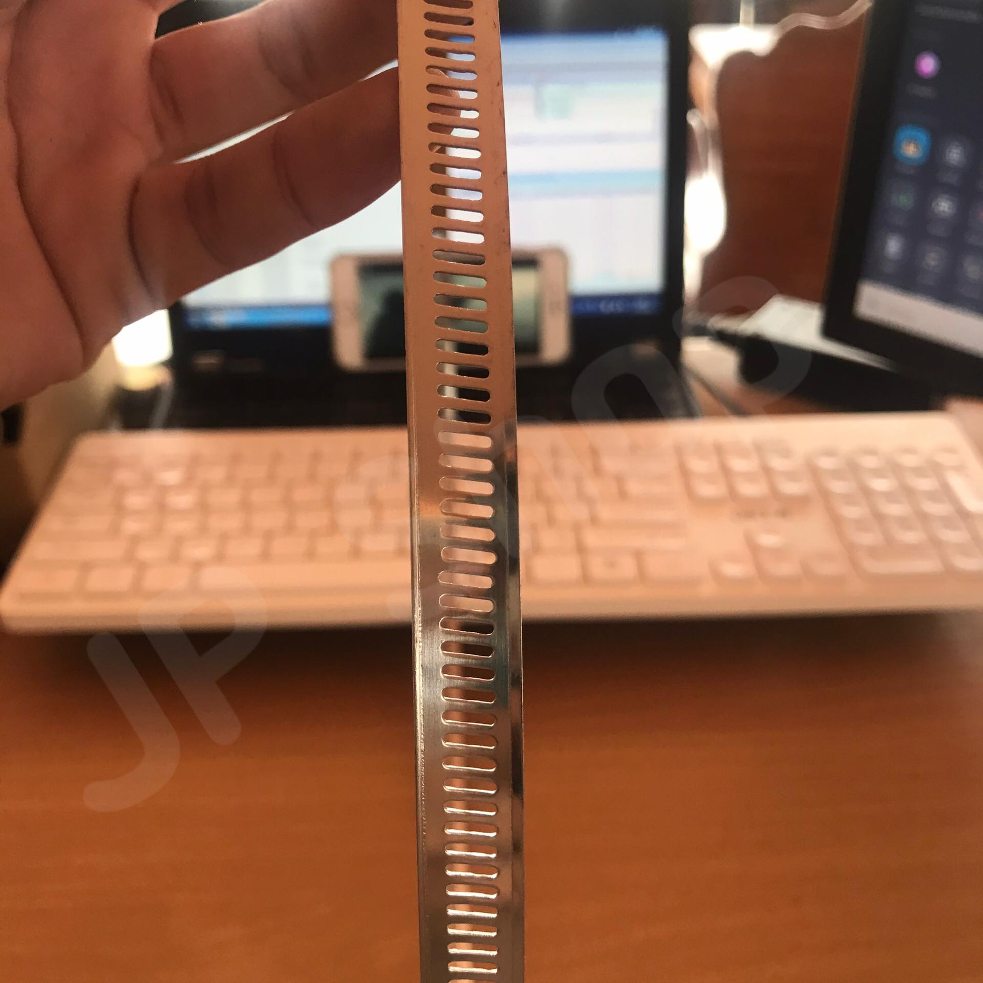 ปลอกรัดเส้นผ่านศูนย์กลาง350 (12 มม.) แคลมป์รัดท่อสแตนเลส 304 #00350